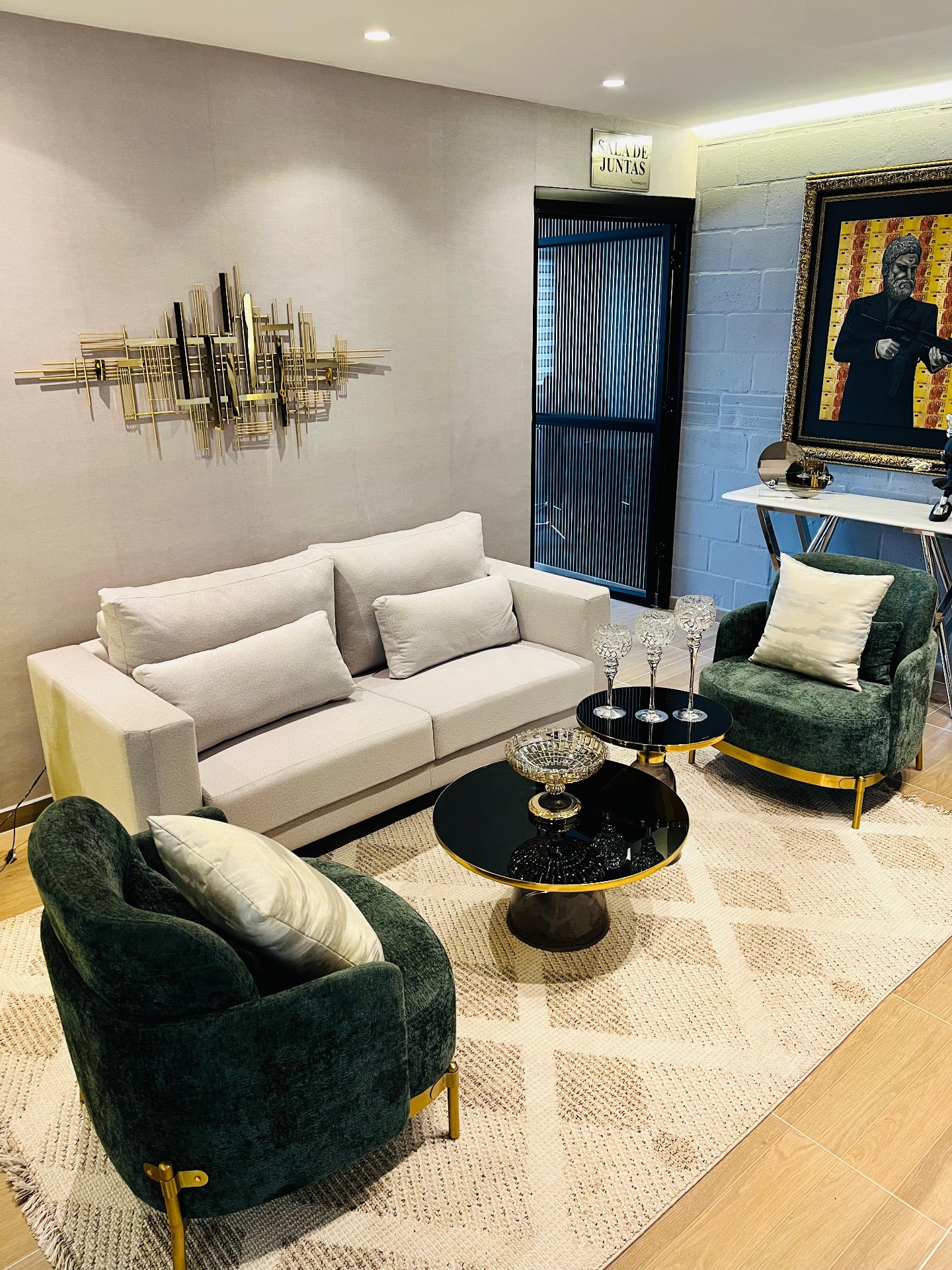 Sala Bitcoin Lounge